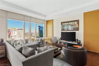 Photo #2: 2253677 Listing 