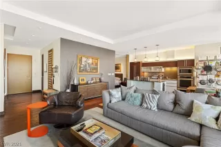 Photo #5: 2253677 Listing 