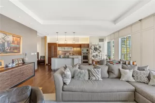 Photo #6: 2253677 Listing 