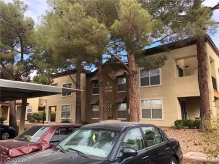 Photo #2: 2253764 Listing