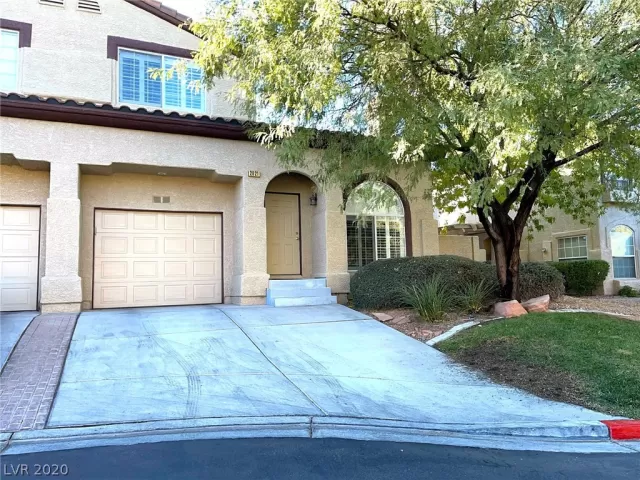 MLS: 2253828 Condo For Sale