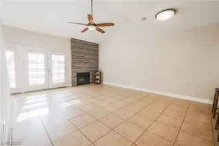 Photo #6: 2253849 Listing