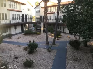 Photo #3: 2253870 Listing