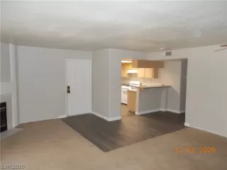 Photo #3: 2253872 Listing 