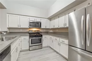 Photo #5: 2253873 Listing 