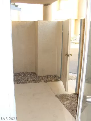 Photo #5: 2253893 Listing 