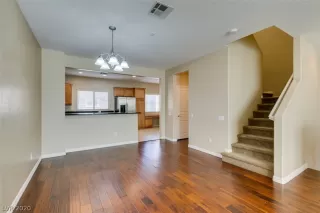 Photo #6: 2253920 Listing