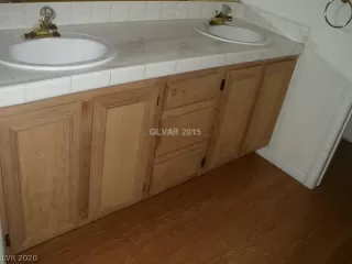 Photo #4: 2253956 Listing 