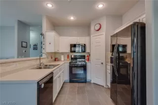 Photo #6: 2253967 Listing 