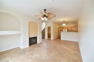 Photo #2: 2253975 Listing