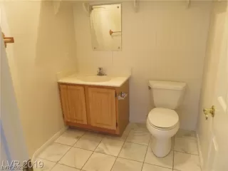 Photo #5: 2253975 Listing