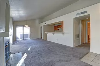 Photo #6: 2253978 Listing 