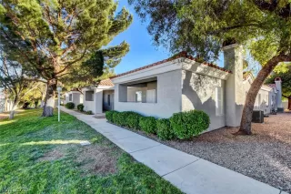 Photo #1: 2254001 Listing