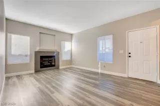 Photo #5: 2254001 Listing