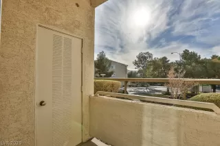 Photo #5: 2254016 Listing