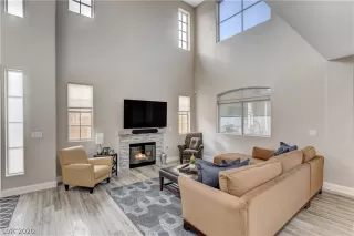 Photo #4: 2254031 Listing