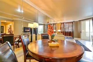 Photo #1: 2254051 Listing