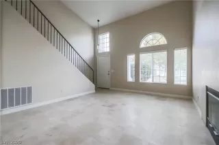 Photo #5: 2254118 Listing 