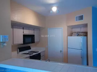 Photo #4: 2254140 Listing