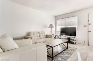 Photo #5: 2254160 Listing 