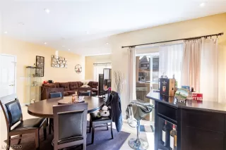 Photo #2: 2254164 Listing