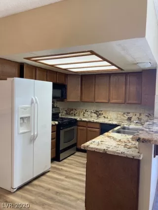 Photo #2: 2254205 Listing 