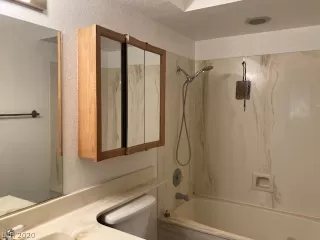 Photo #5: 2254205 Listing 