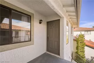 Photo #3: 2254253 Listing