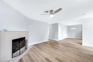 Photo #5: 2254253 Listing