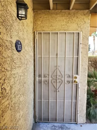 Photo #3: 2254337 Listing 