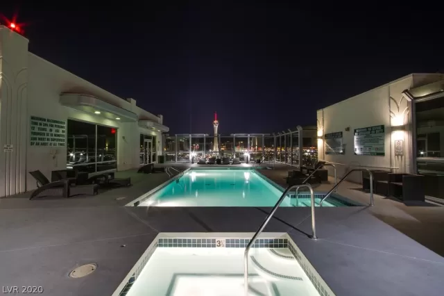 MLS: 2254352 Condo For Sale