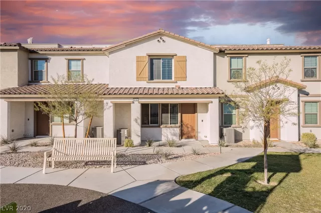 MLS: 2254388 Condo For Sale