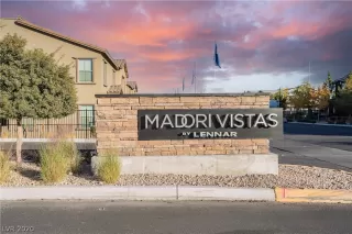 Photo #1: 2254388 Listing