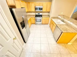 Photo #4: 2254400 Listing 
