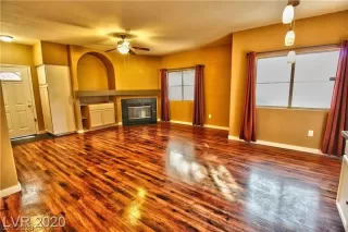 Photo #2: 2254426 Listing 