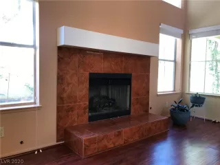 Photo #4: 2254469 Listing 