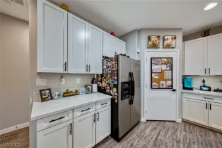 Photo #3: 2254486 Listing 