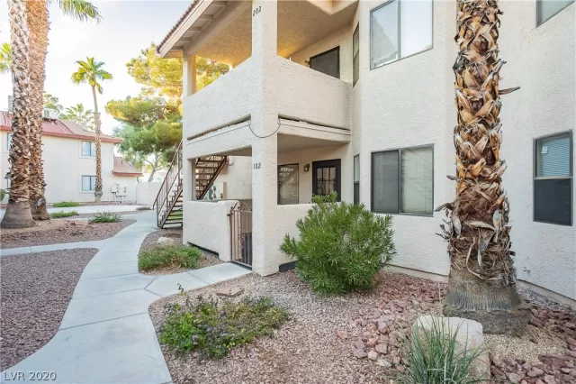 MLS: 2254506 Condo For Sale