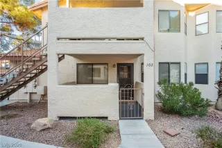 Photo #1: 2254506 Listing