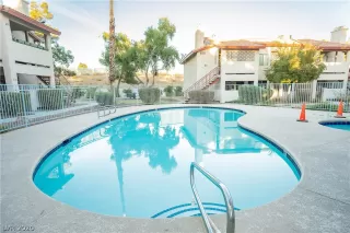 Photo #2: 2254506 Listing