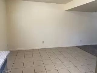 Photo #5: 2254571 Listing 