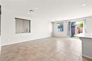 Photo #6: 2254613 Listing 