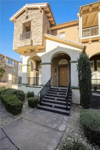 Photo #3: 2254654 Listing