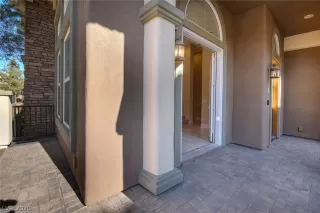 Photo #6: 2254654 Listing