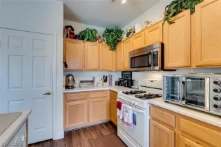 Photo #4: 2254718 Listing 