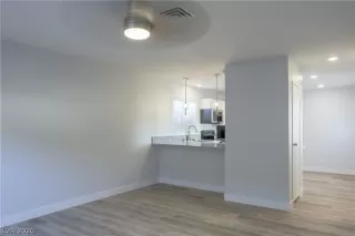 Photo #2: 2254719 Listing 