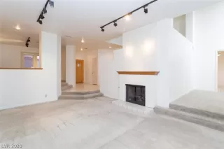 Photo #1: 2254722 Listing 