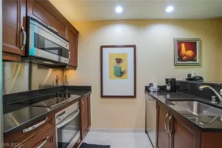 Photo #5: 2254747 Listing 