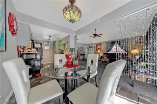 Photo #6: 2254783 Listing