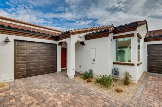 Photo #3: 2254790 Listing 